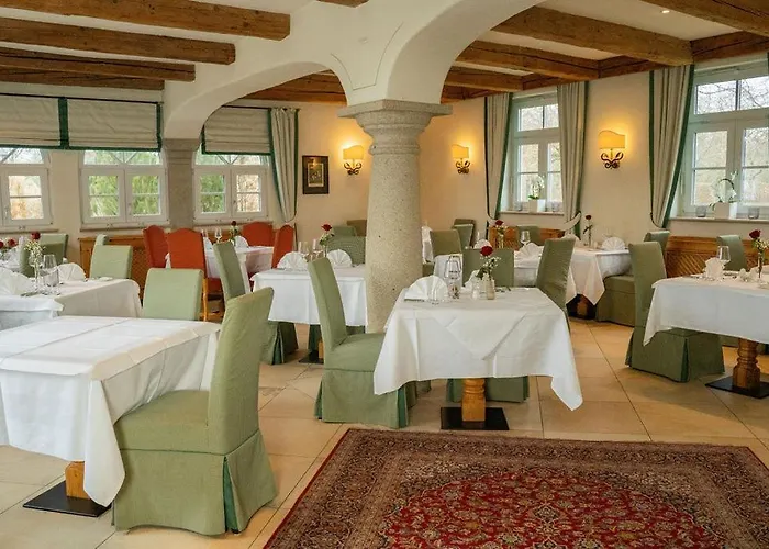 Gut Altholz Und Restaurant Hutter 3*