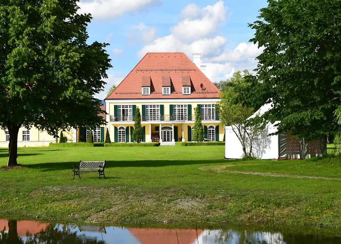 Otel Gut Altholz Und Restaurant Hutter 3*