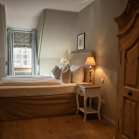 Gut Altholz Und Restaurant Hutter プラットリング