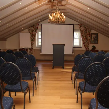 ホテル Gut Altholz Und Restaurant Hutter 3*