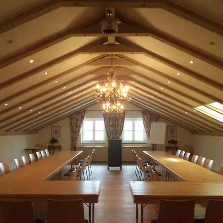 Gut Altholz Und Restaurant Hutter Plattling