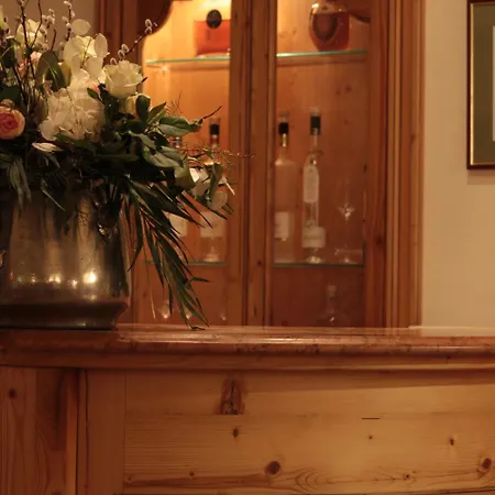 ホテル Gut Altholz Und Restaurant Hutter 3*