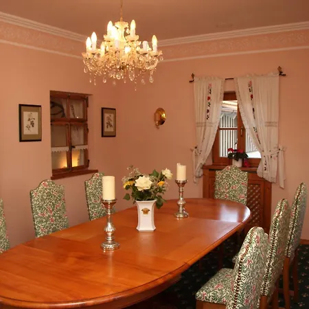 ホテル Gut Altholz Und Restaurant Hutter 3*