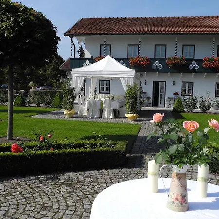 Gut Altholz Und Restaurant Hutter Hotel 3*