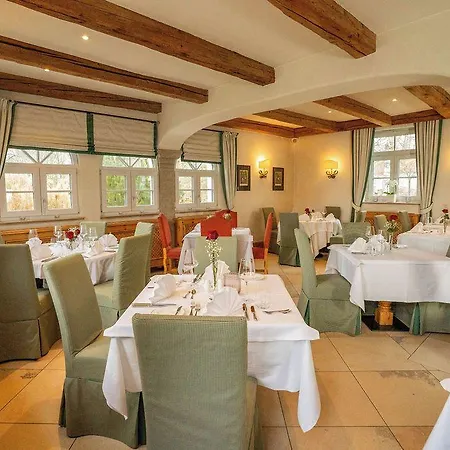 Gut Altholz Und Restaurant Hutter 3* Plattling