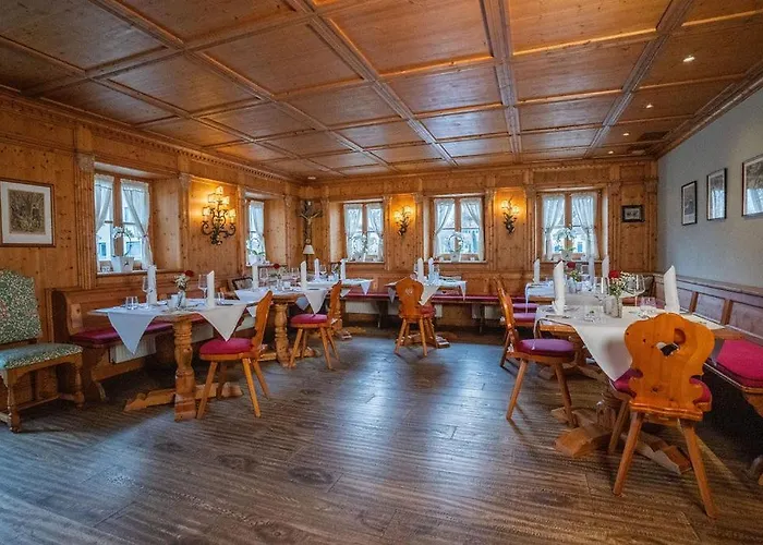 Gut Altholz Und Restaurant Hutter Szálloda