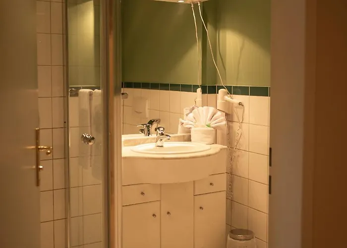 Hotel Gut Altholz Und Restaurant Hutter 3*