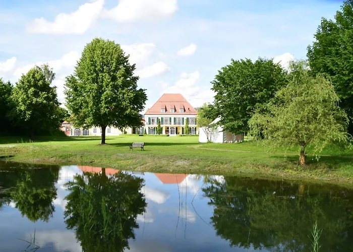 Hotel Gut Altholz Und Restaurant Hutter 3*