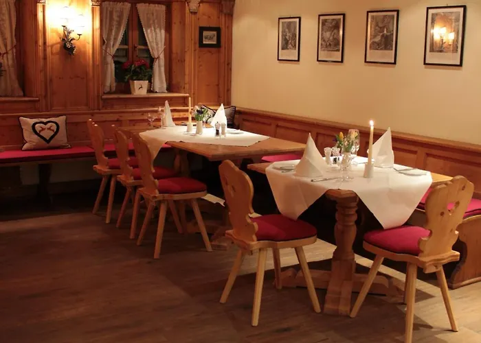 Gut Altholz Und Restaurant Hutter Hotel